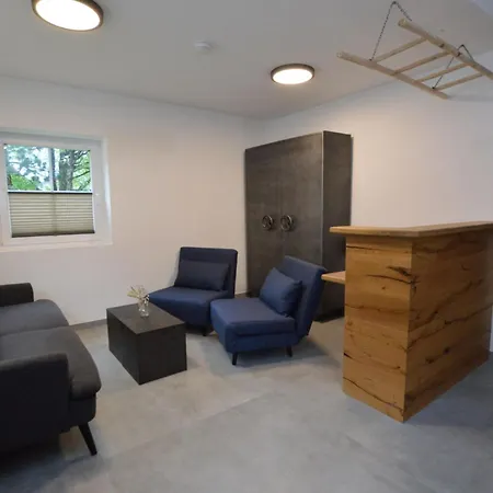 Leni 1 * Динтен-ам-Хохкёниг