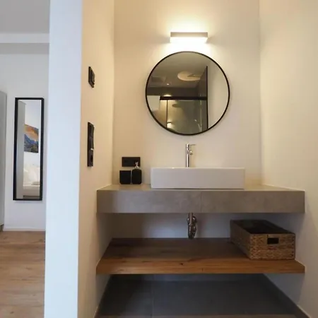 Апартаменты Leni 1 Динтен-ам-Хохкёниг