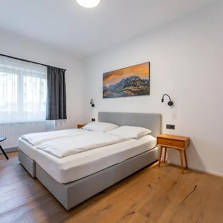 Leni 1 Apartamento *